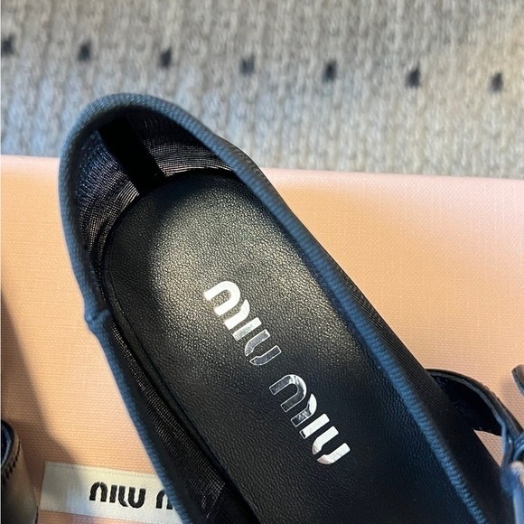 Miu Miu Black Leather Flats with Buckle Detail - Picture 3 of 6